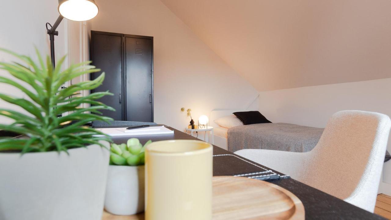Stilvoll Wohnen In Der Kaiserlichen Post Westerstede Buitenkant foto